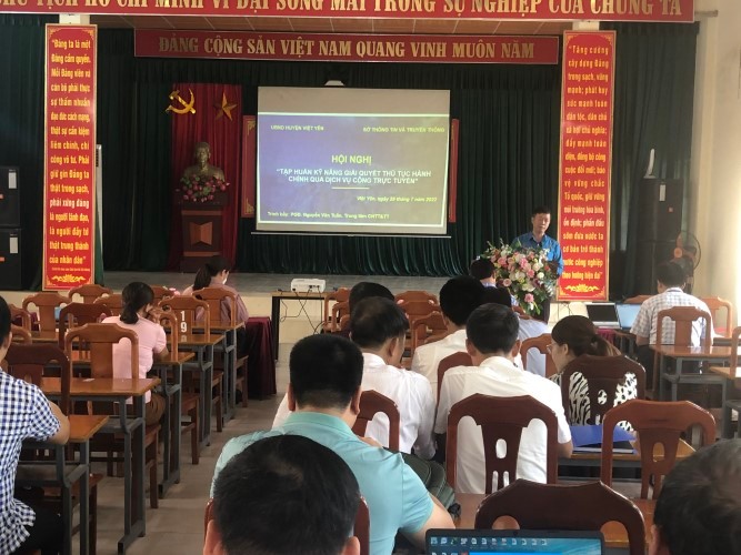 Việt Yên: Tập huấn kỹ năng giải quyết thủ tục hành chính qua dịch vụ công trực tuyến