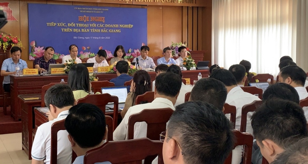 Hội nghị “Tiếp xúc, đối thoại với các doanh nghiệp trên địa bàn tỉnh Bắc Giang”