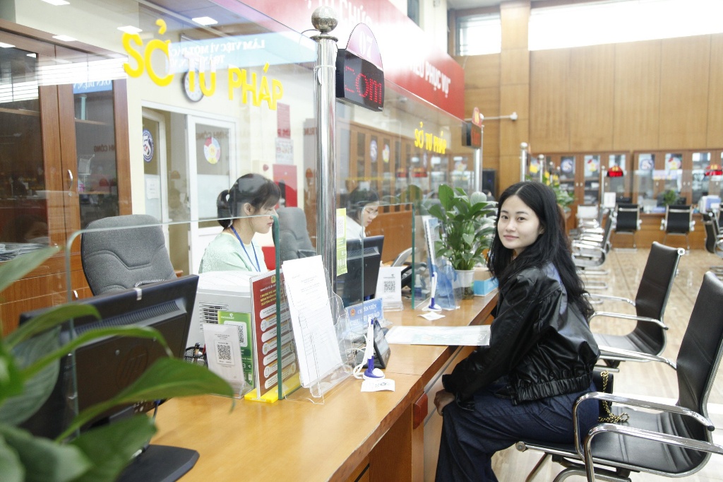 Bắc Giang: Trung tâm Phục vụ hành chính công đảm bảo đủ nhân sự
